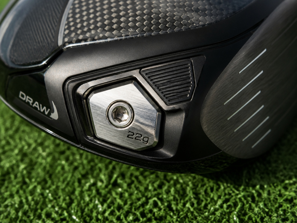 Heel-weighted draw-biased driver technology to reduce a golf slice