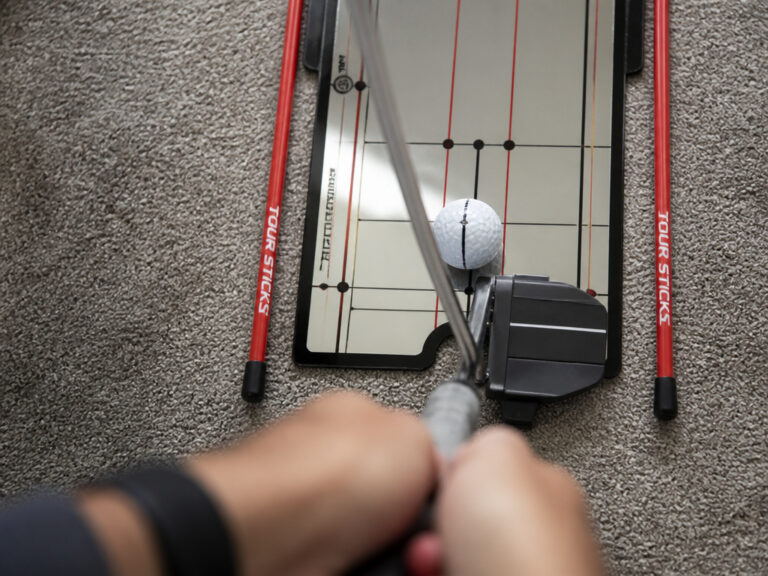 Understanding Putter Alignment Aids: How They Work & Help